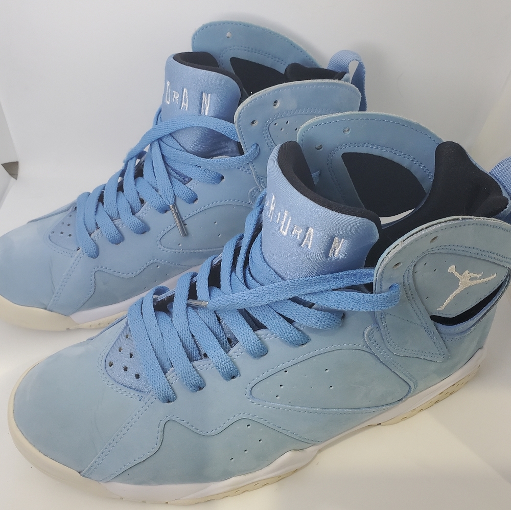 Jordan 7 Retro University Blue 💙